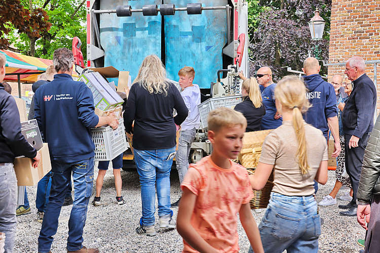 Rommelmarkt 2022 Waarder_240